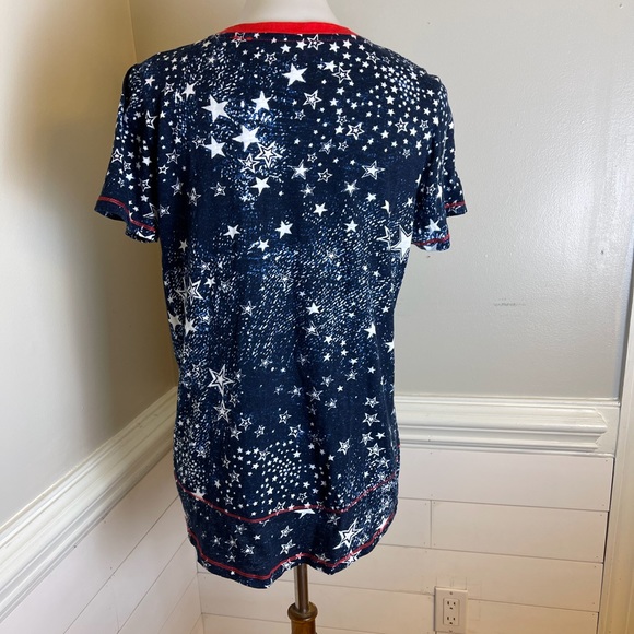 Onque Casuals Star Studded Top M FREE SHIP - Picture 5 of 6